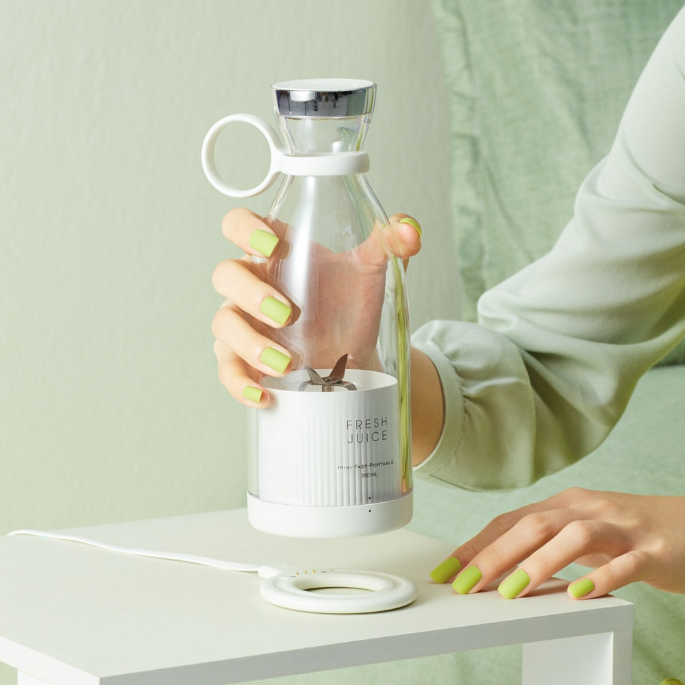 Wireless Electric Juicer Cup